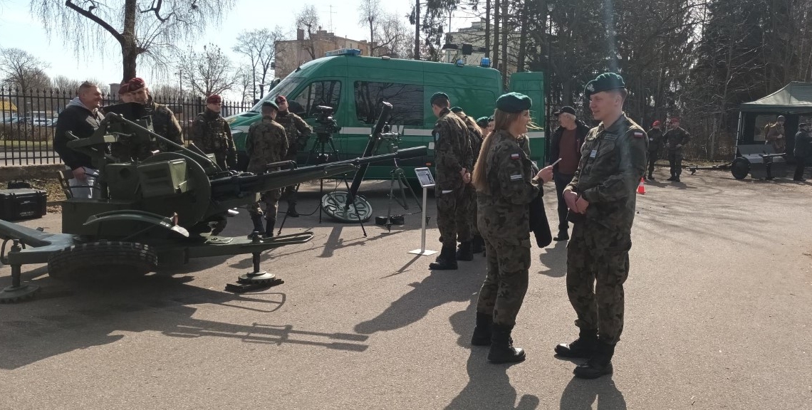 Wojskowe Targi Służby i Pracy w Skierniewicach