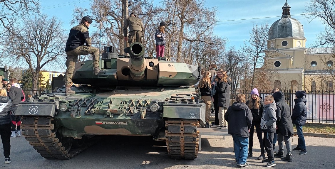 Wojskowe Targi Służby i Pracy w Skierniewicach