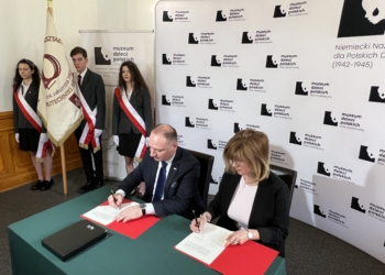 Porozumienie o współpracy Muzeum Dzieci Polskich z Liceum Ogólnokształcącym Politechniki Łódzkiej