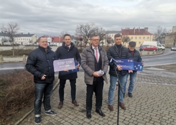 Samorządowcy z powiatu zgierskiego o zwiększeniu wpływów z podatków CIT i PIT