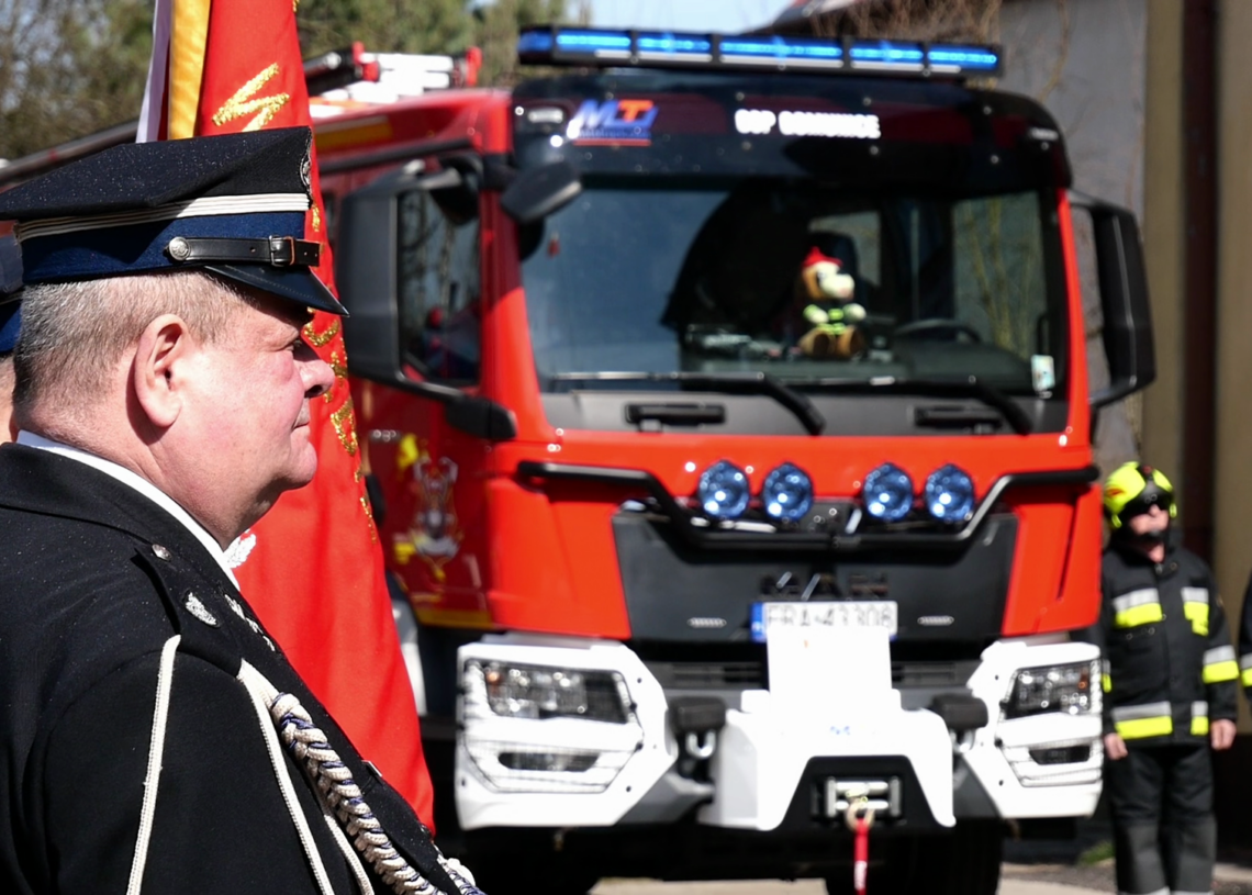 Nowy wóz strażacki dla OSP Gomunice