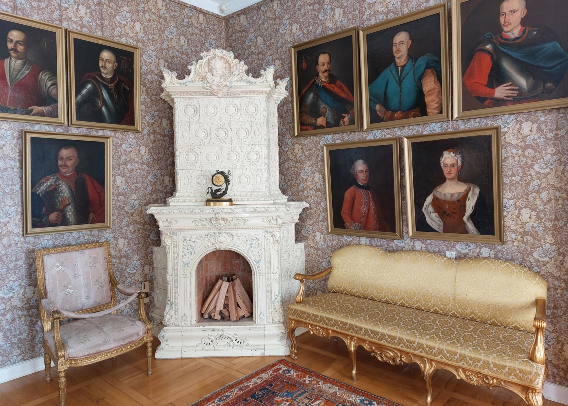 Plan filmowy w Muzeum Walewskich w Tubądzinie