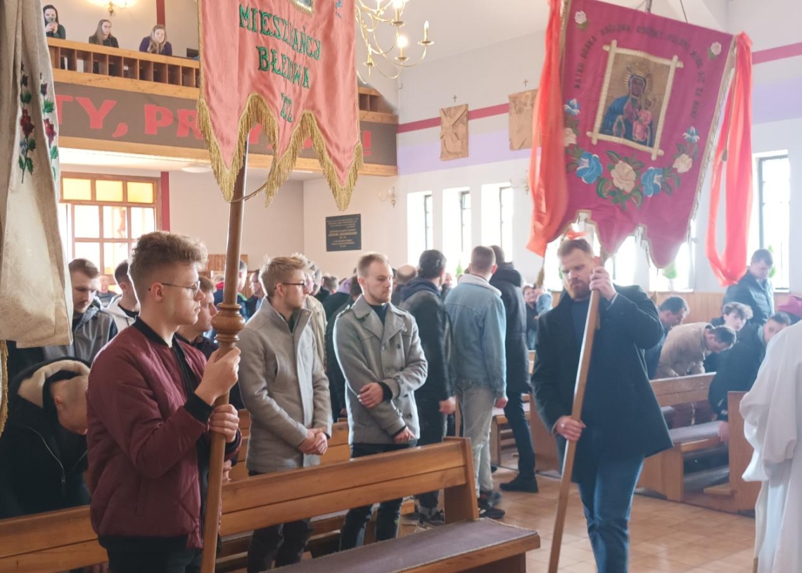 Boczki Chełmońskie w powiecie łowickim świętują dzisiaj trzeci dzień Wielkanocy [ZDJĘCIA]