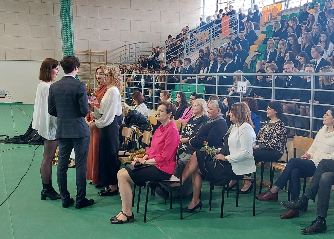 Zakończenie roku II LO w Sieradzu