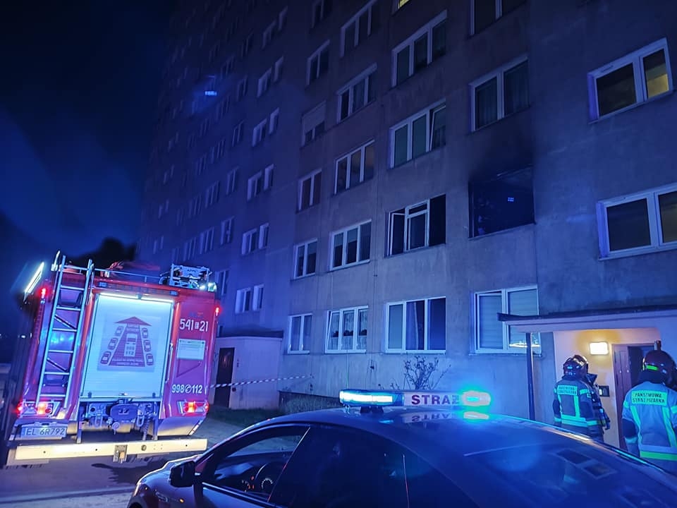 Pożar mieszkania przy Mielczarskiego w Tomaszowie
