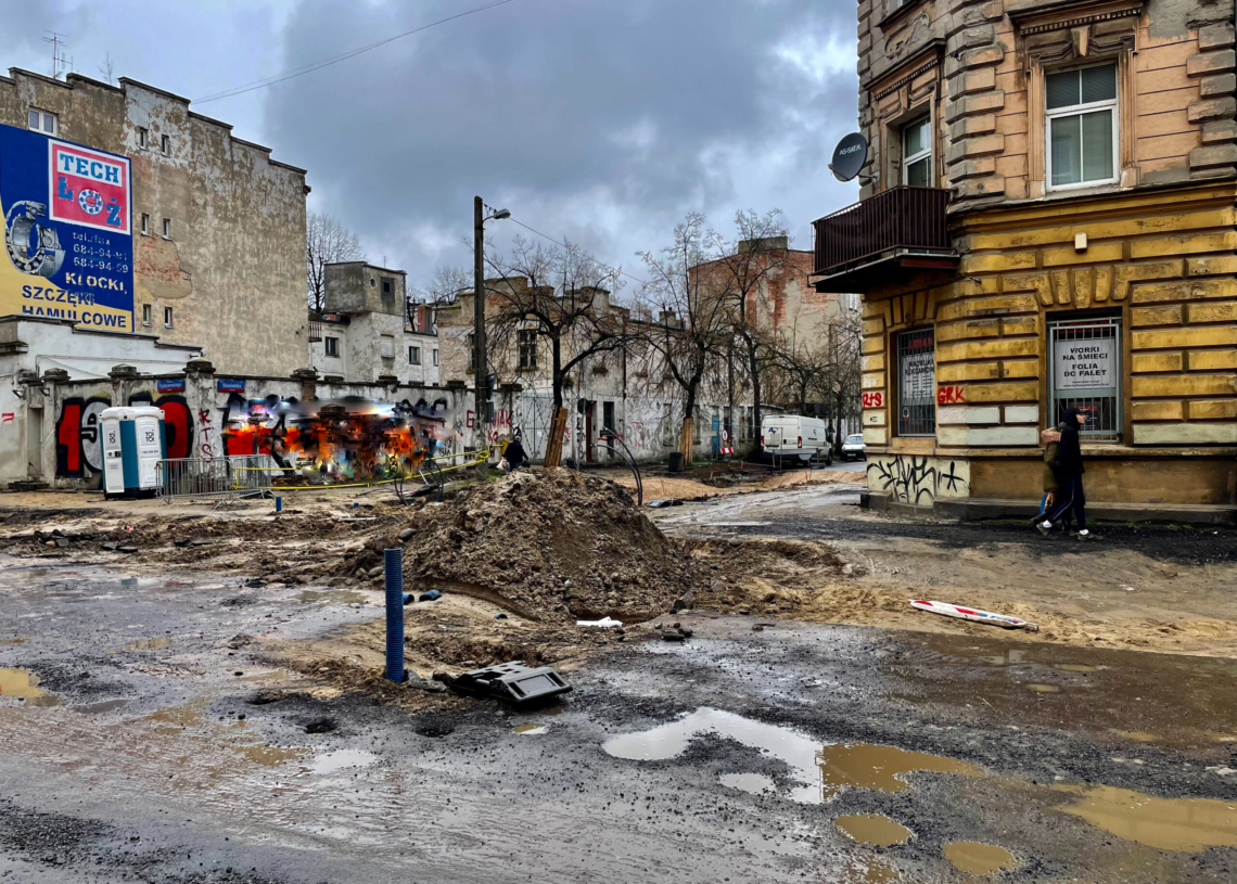 Minęło 90 dni od rozpoczęcia modernizacji pierwszej części Przybyszewskiego. Jak postępują prace? [ZDJĘCIA + WIDEO]