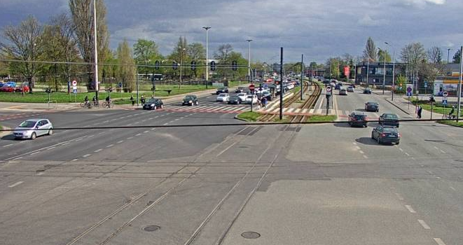 zatrzymanie ruchu tramwajów na Włókniarzy