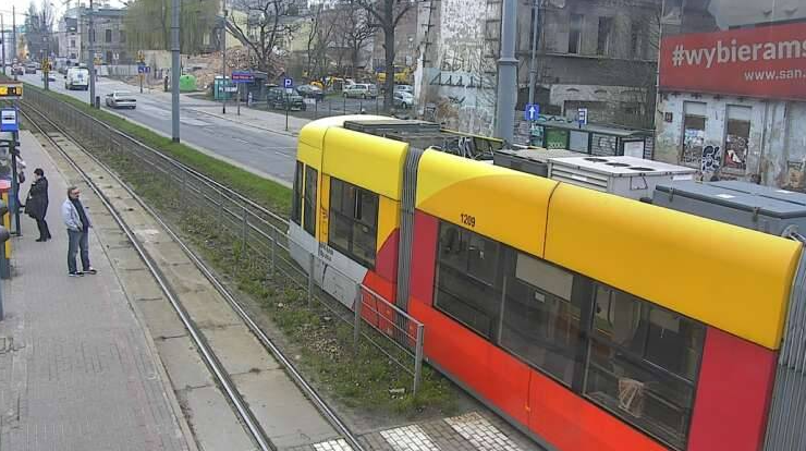 Zatrzymanie ruchu tramwajów na Telefonicznej i Dąbrowskiego. Utrudnienia dla pasażerów MPK-Łódź 1 Zatrzymanie ruchu tramwajów