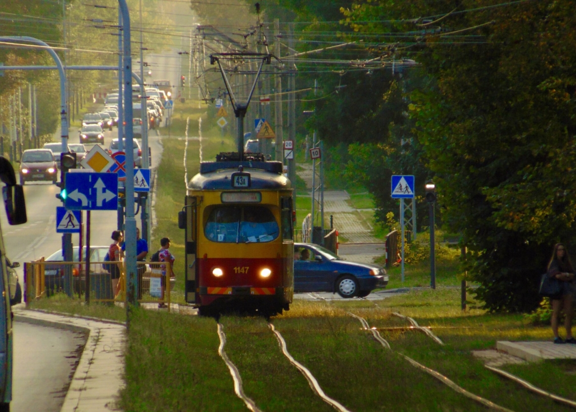 Modernizacja trasy tramwajowej do Konstantynowa. Wykonawca kupuje tłuczeń [ZDJECIA]