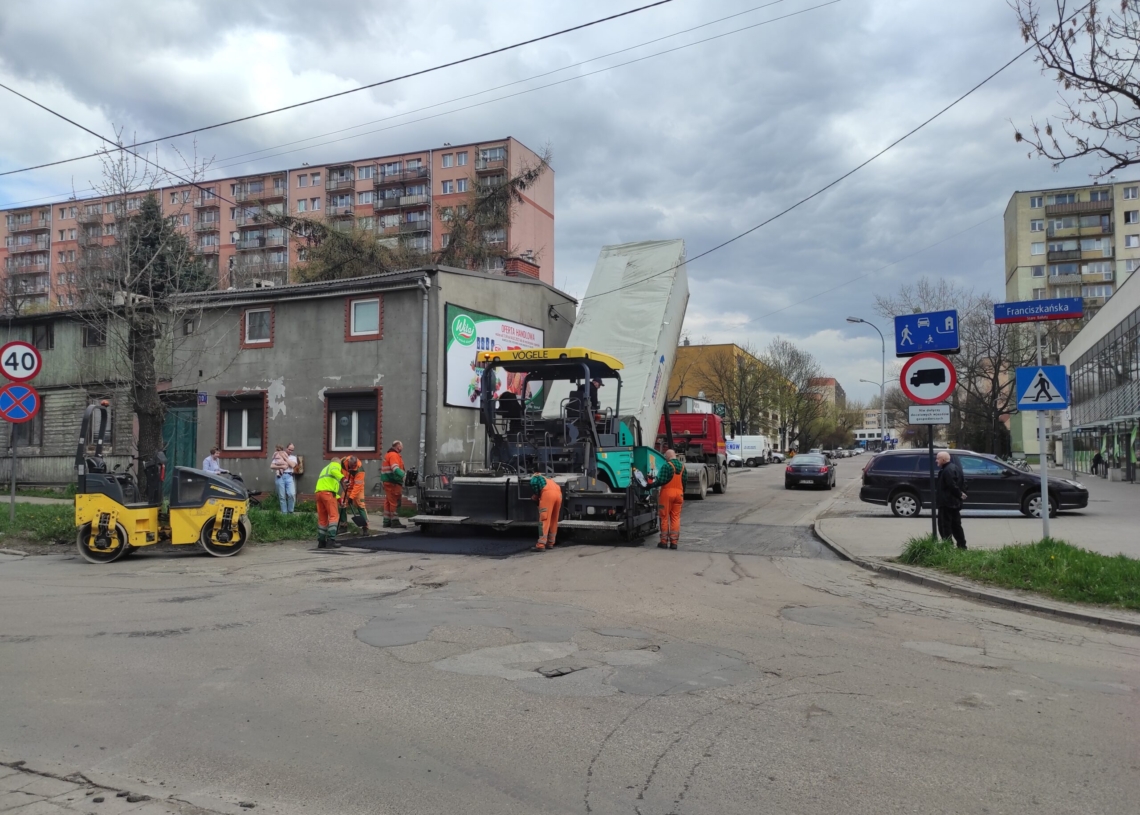dziurawych ulic