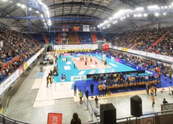 PGE Skra Bełchatów przegrała 0:3 wyjazdowy mecz z LUK-iem Lublin w 30. kolejce PlusLigi