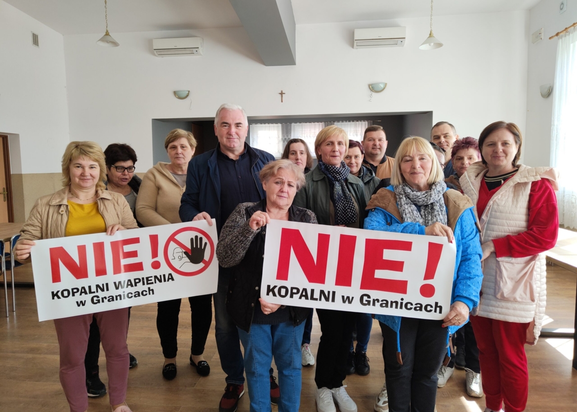 Protestują przeciwko planom wybudowania kopalni wapienia jurajskiego w miejscowości Granice