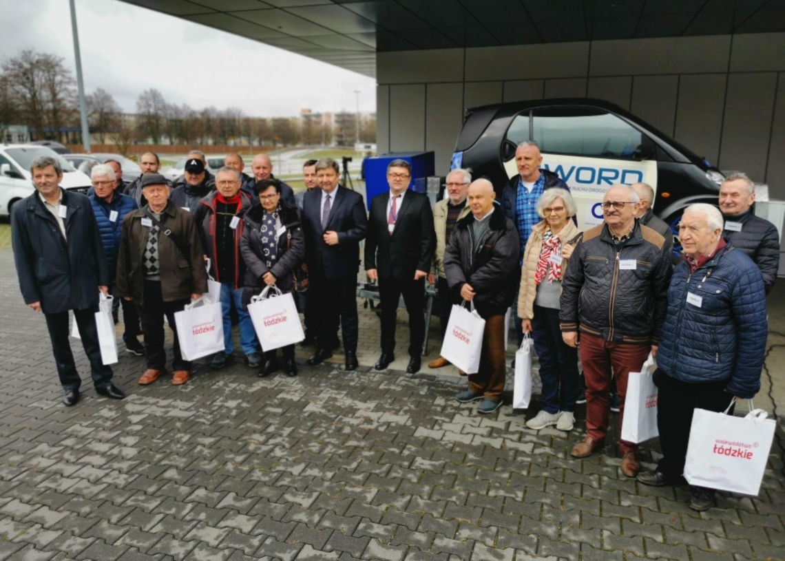 Szkolenia techniki jazdy dla kierowców w Sieradzu