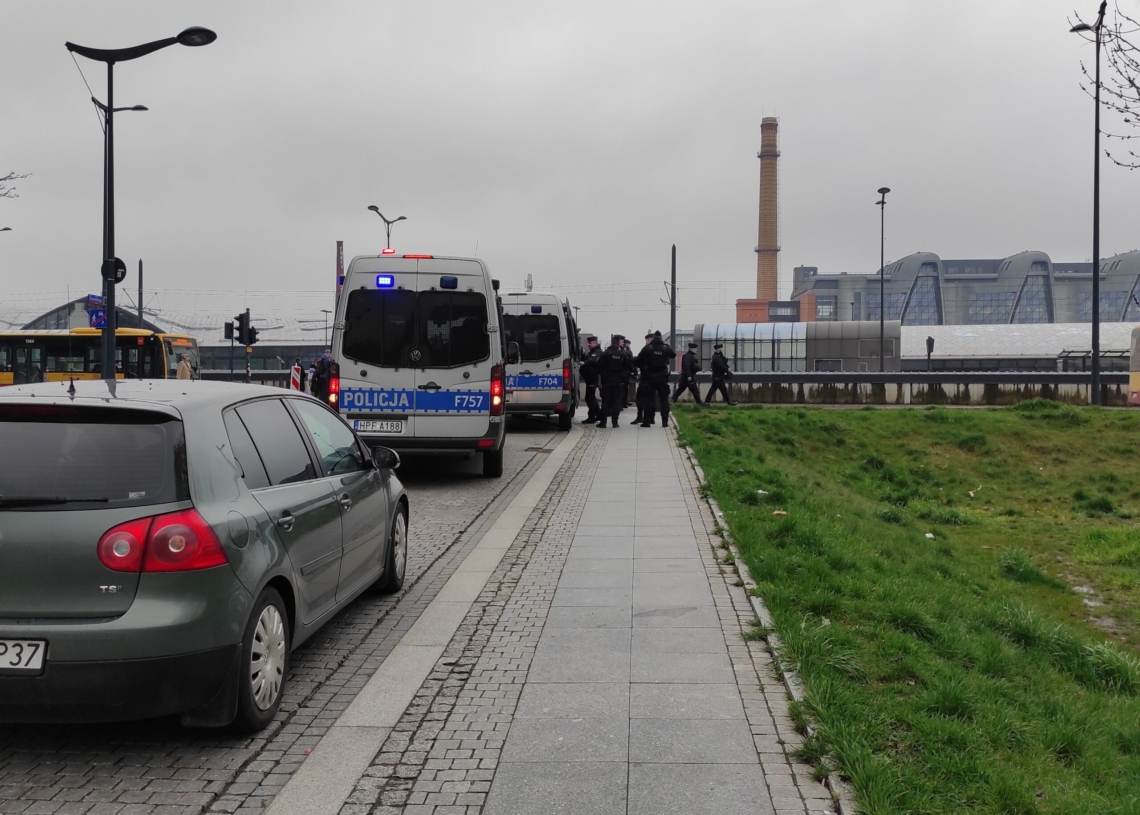 Łódź: ćwiczenia antyterrorystyczne FBI i Komendy Głównej Policji. Zamknięto Hasa, podziemną ulicę w NCŁ [ZDJĘCIA]