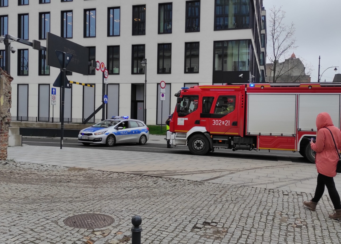 Łódź: ćwiczenia antyterrorystyczne FBI i Komendy Głównej Policji. Zamknięto Hasa, podziemną ulicę w NCŁ [ZDJĘCIA]