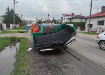 dziurawych ulic