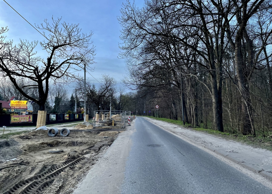 Remont Krakowskiej. Na razie rozbiórki na zachodniej części jezdni [ZDJĘCIA]