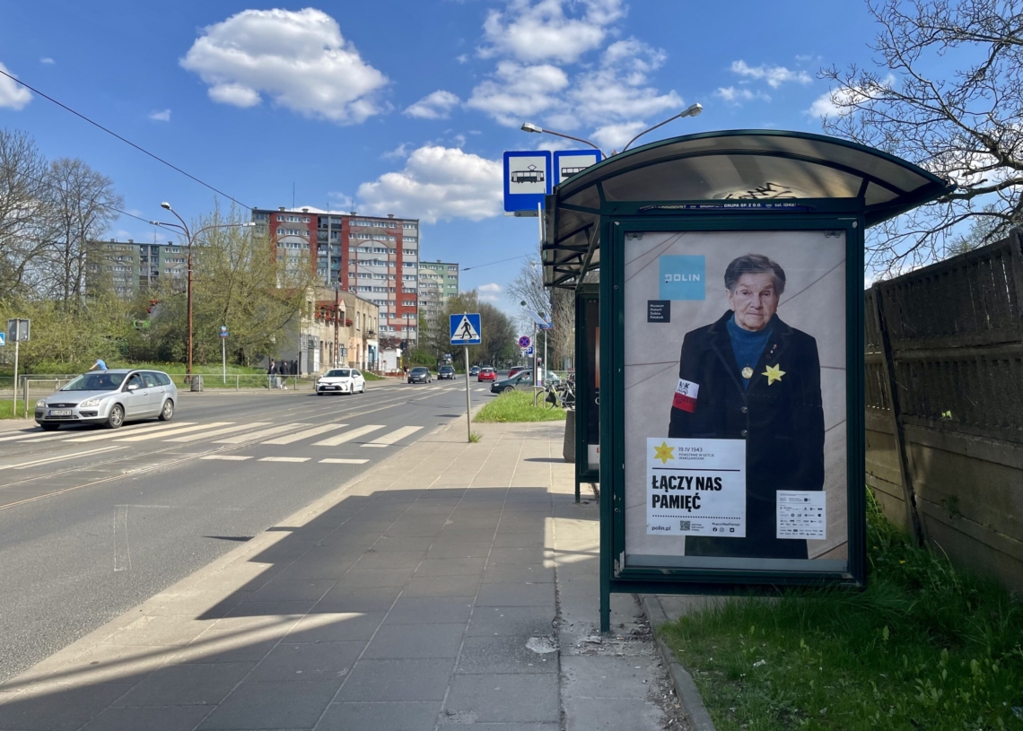 Zmiana lokalizacji przystanków przy rondzie Solidarności zdała egzamin? [ZDJĘCIA]