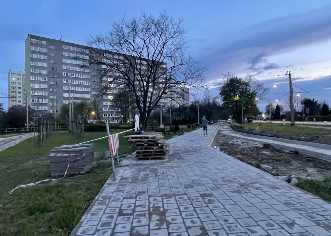 Modernizacja trasy tramwajowej w Pabianicach. Jak postępują prace? [ZDJĘCIA]