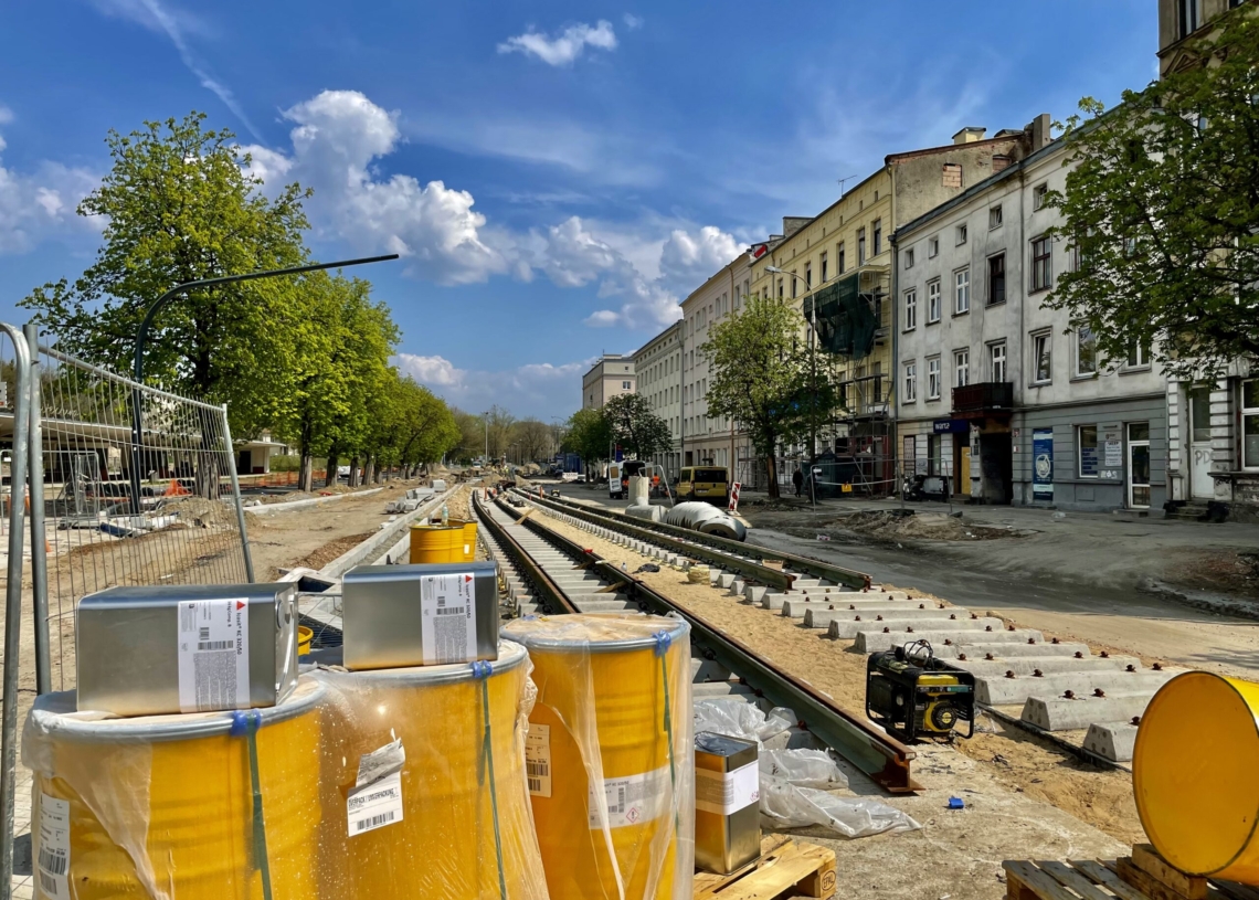 Modernizacja Północnej. 25 kwietnia drogowcy zajmą południową nitkę, a kierowcy pojadą bliżej parku [ZDJĘCIA + WIDEO]
