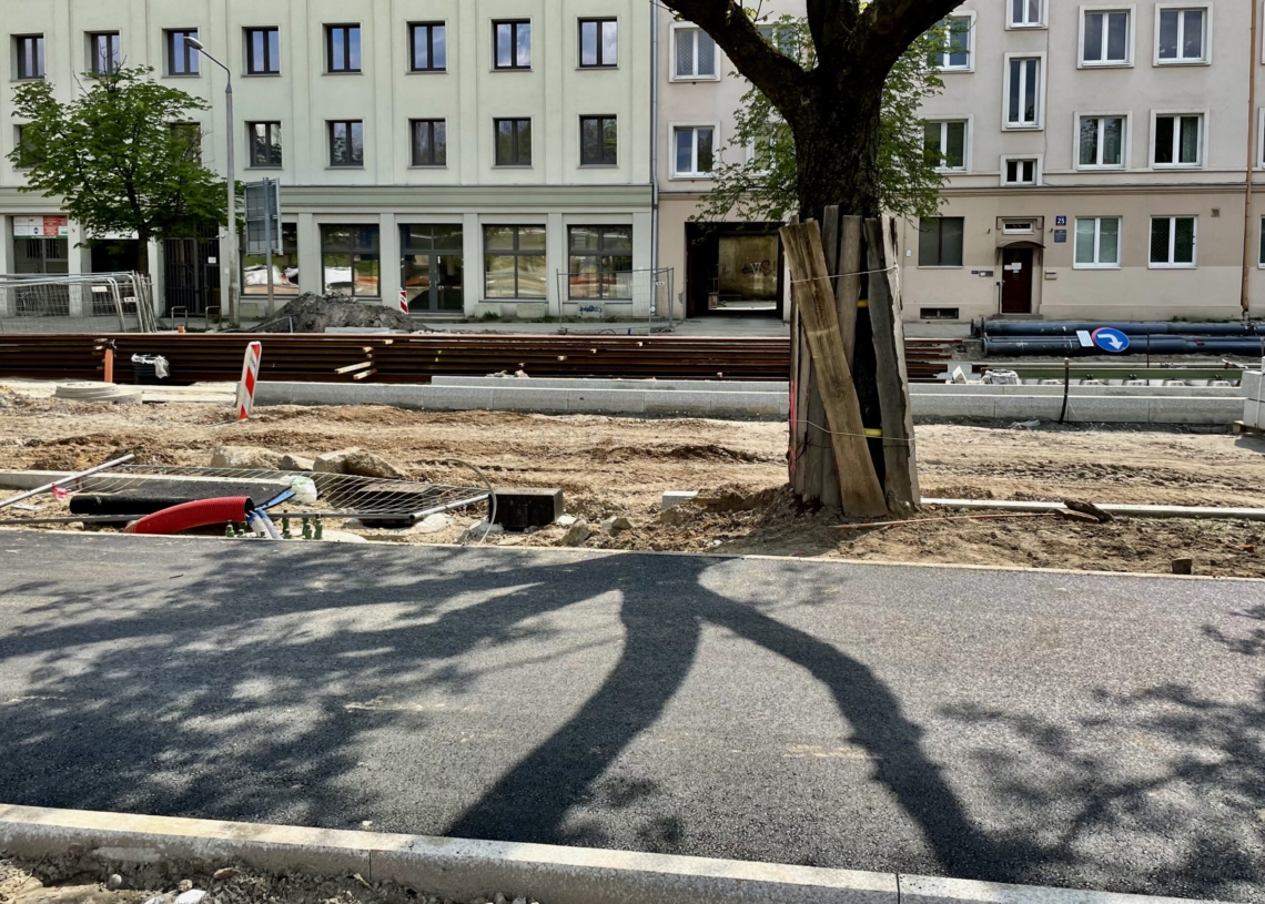 Modernizacja Północnej. 25 kwietnia drogowcy zajmą południową nitkę, a kierowcy pojadą bliżej parku [ZDJĘCIA + WIDEO]