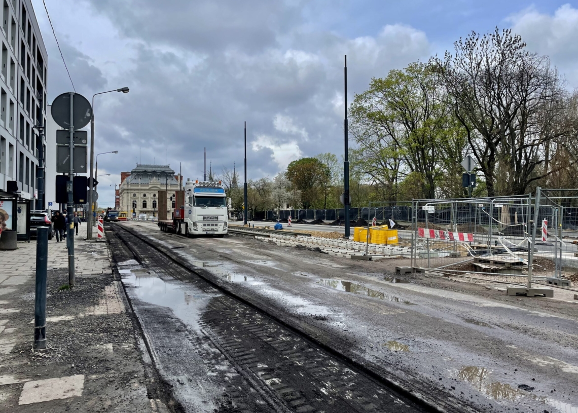 Po modernizowanej Północnej auta jeżdżą nitką bliżej parku