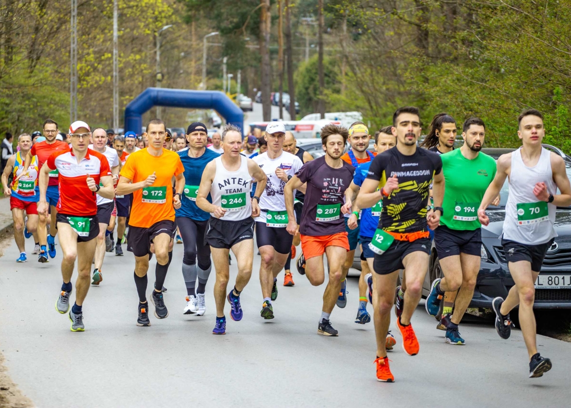 14. Dycha Justynów – Janówka. Kilkuset zawodników na starcie [ZDJĘCIA]