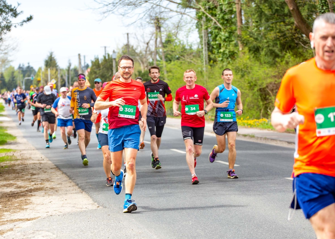 14. Dycha Justynów – Janówka. Kilkuset zawodników na starcie [ZDJĘCIA]
