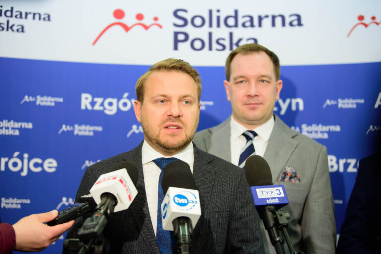 Solidarna Polska Nie Popiera Zakazu Rejestracji Nowych Samochodów ...