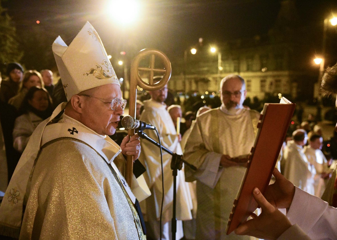 Wigilia Paschalna w Archikatedrze Łódzkiej