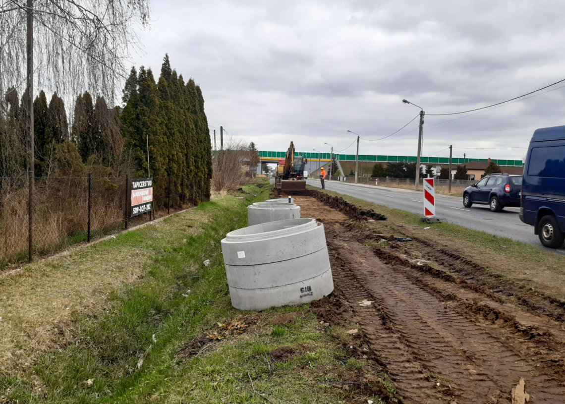 Modernizacja trasy tramwajowej do Konstantynowa ma się zakończyć na obu odcinkach pod koniec 2023 r.