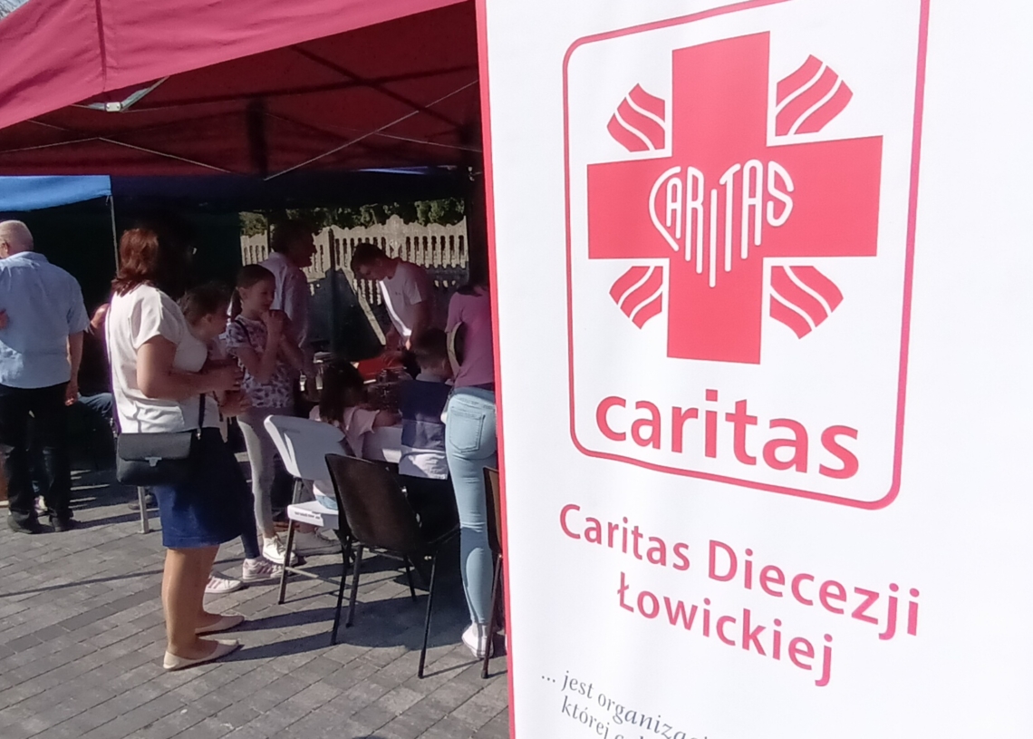 Piknik Caritas w Rawie Mazowieckiej