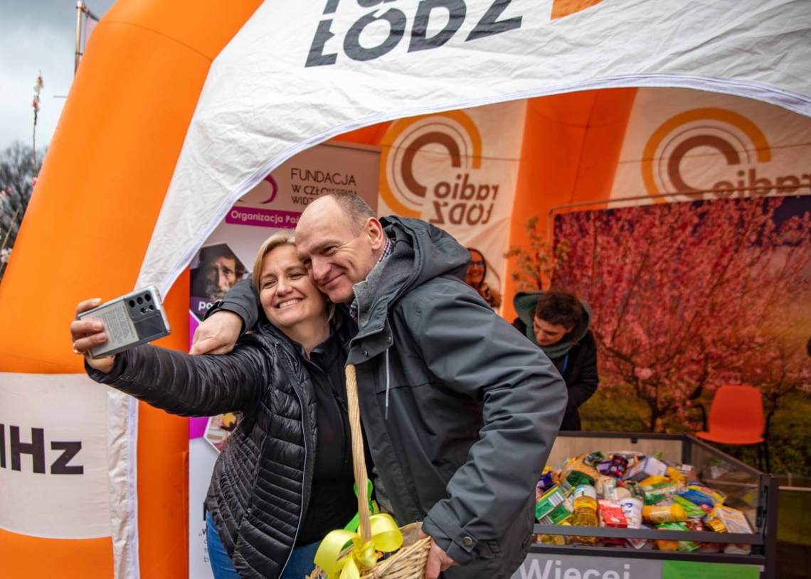 Wielkanocny koszyk Radia Łódź. Finał drugiego tygodnia akcji „Pomagamy-Wygrywamy” [ZDJĘCIA]