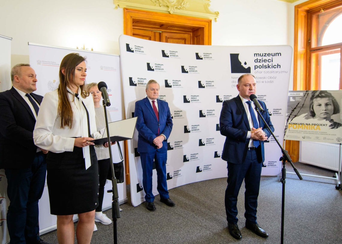 Pomnik dzieci polskich w Łodzi