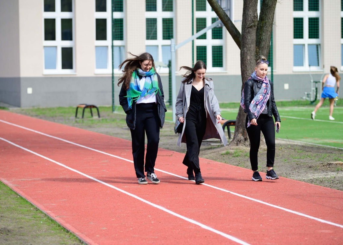Kompleks boisk sportowych w XXXI LO w Łodzi
