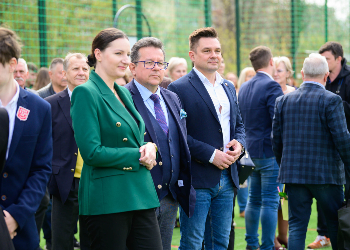 Kompleks boisk sportowych w XXXI LO w Łodzi