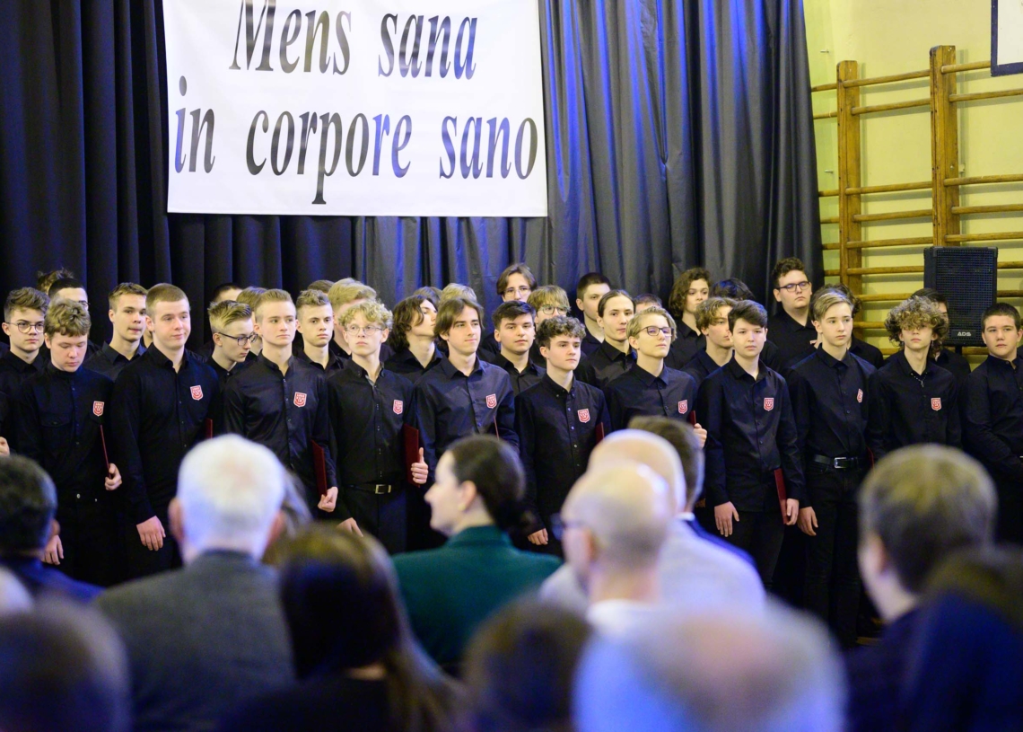 Kompleks boisk sportowych w XXXI LO w Łodzi