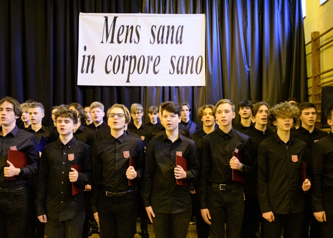 Kompleks boisk sportowych w XXXI LO w Łodzi