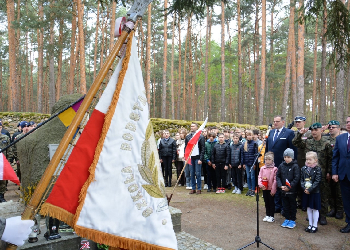 83. rocznica śmierci mjr. Henryka Dobrzańskiego. Obchody w Anielinie