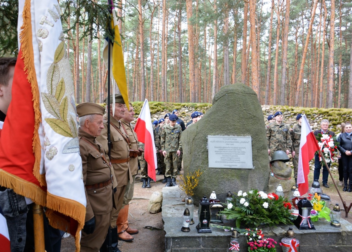 83. rocznica śmierci mjr. Henryka Dobrzańskiego. Obchody w Anielinie