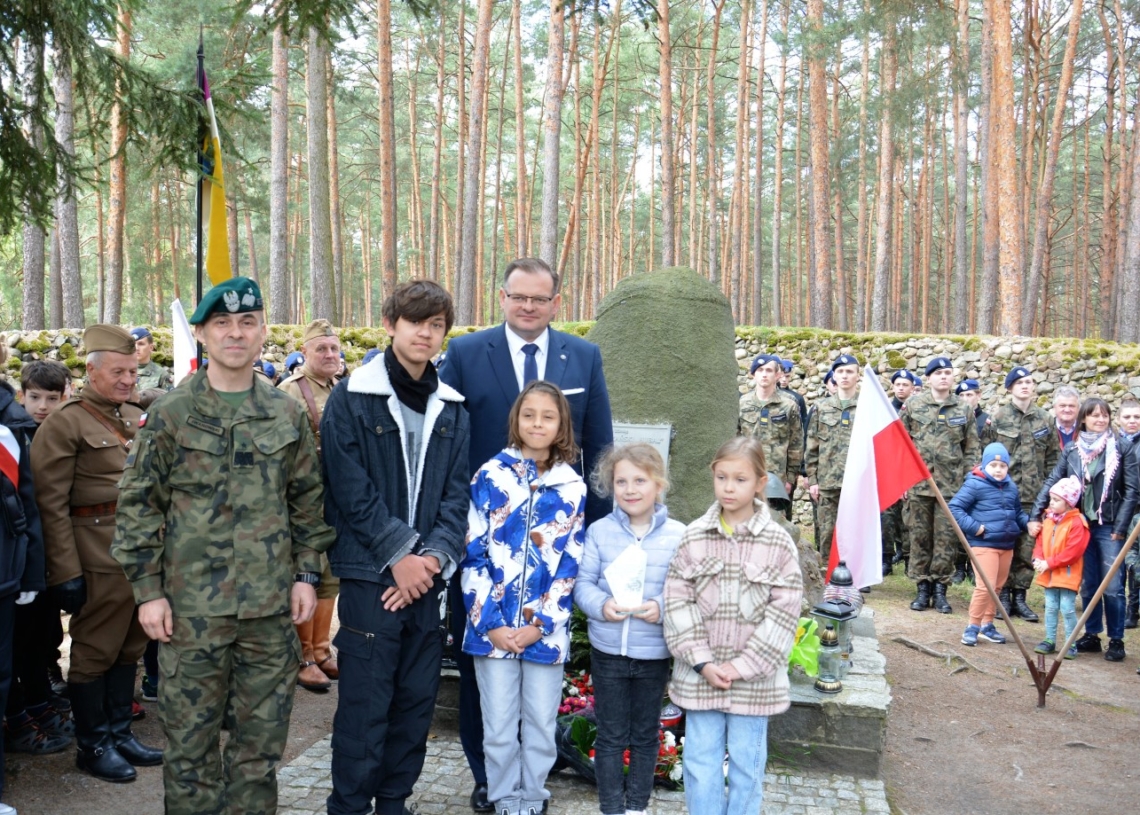 83. rocznica śmierci mjr. Henryka Dobrzańskiego. Obchody w Anielinie
