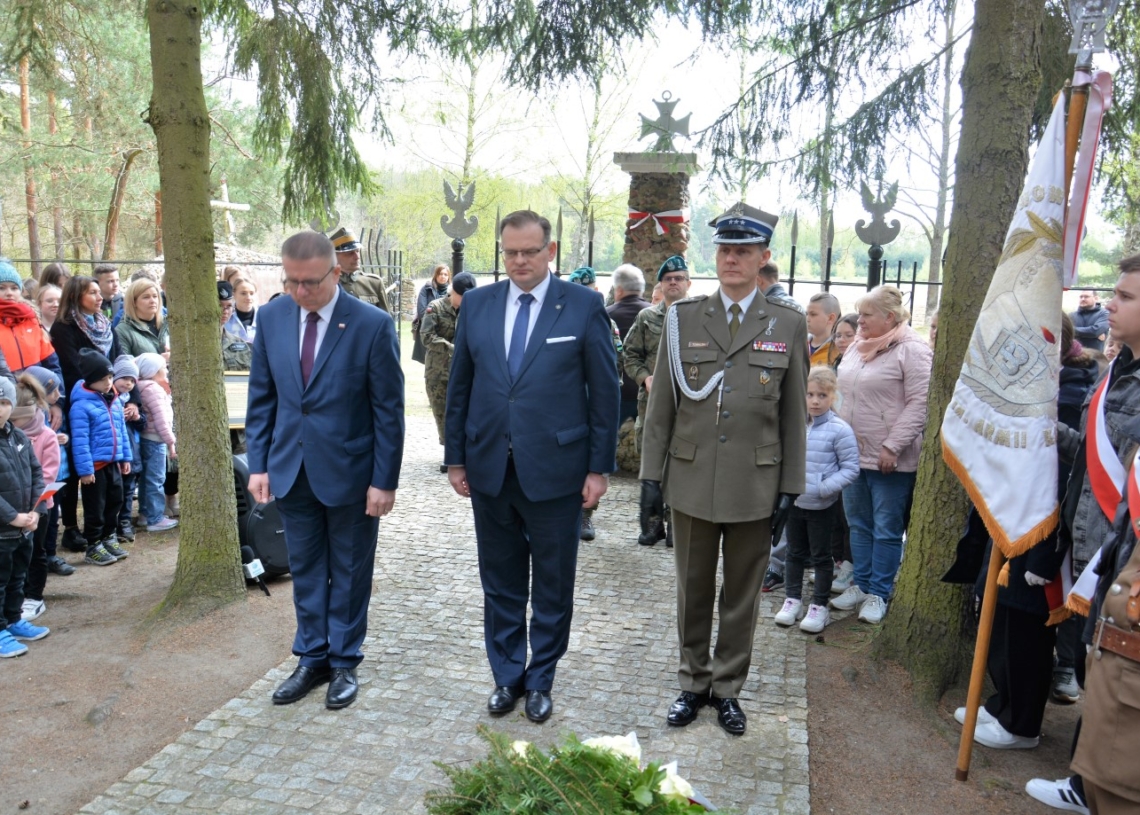 83. rocznica śmierci mjr. Henryka Dobrzańskiego. Obchody w Anielinie