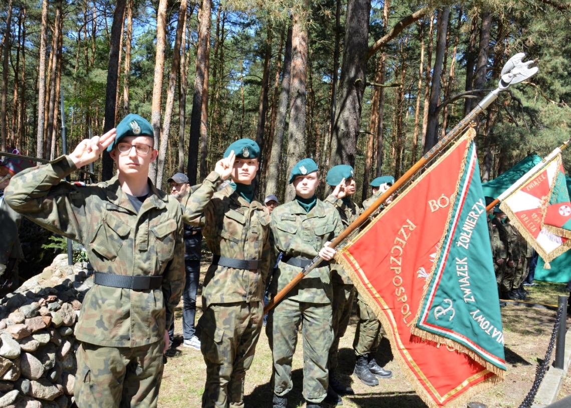 Dzień Pamięci o mjr. Henryku Dobrzańskim „Hubalu” w Anielinie [ZDJĘCIA]