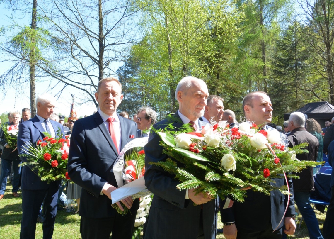 Dzień Pamięci o mjr. Henryku Dobrzańskim „Hubalu” w Anielinie [ZDJĘCIA]