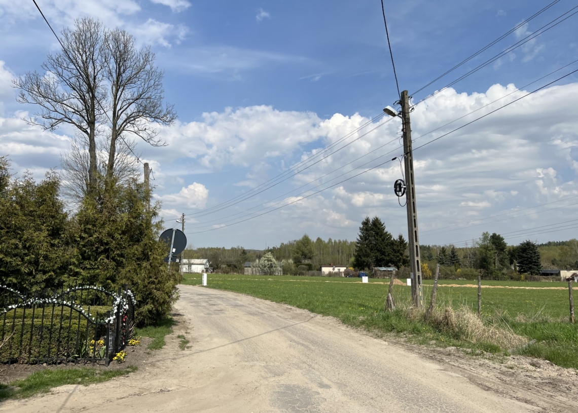 Tony odpadów na Widzewie. Składowane są w wyrobisku po byłej kopalni piasku [ZDJĘCIA]