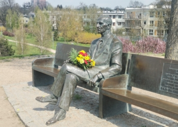 109. rocznica urodzin Jana Karskiego