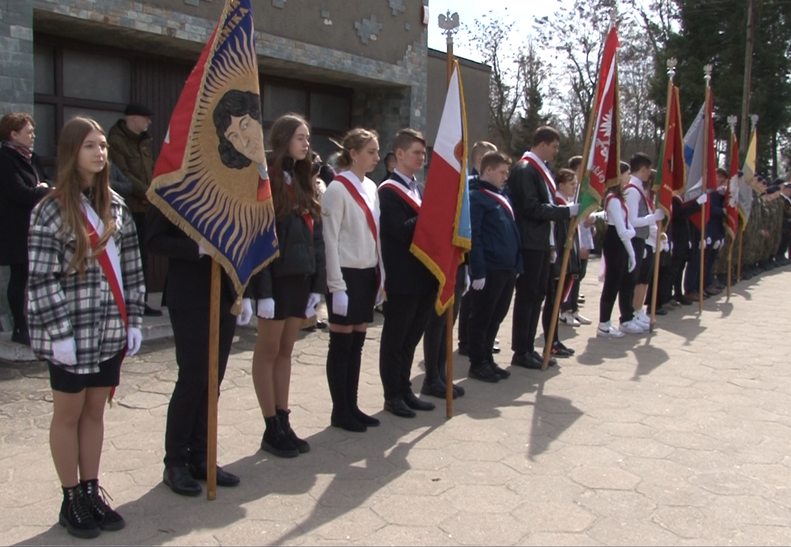 83. rocznica mordu katyńskiego. Uroczystości w Łodzi i regionie [ZDJĘCIA]