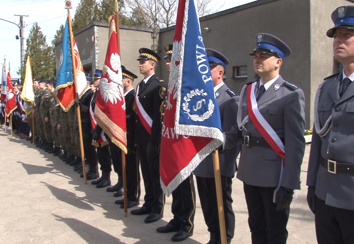 83. rocznica mordu katyńskiego. Uroczystości w Łodzi i regionie [ZDJĘCIA]