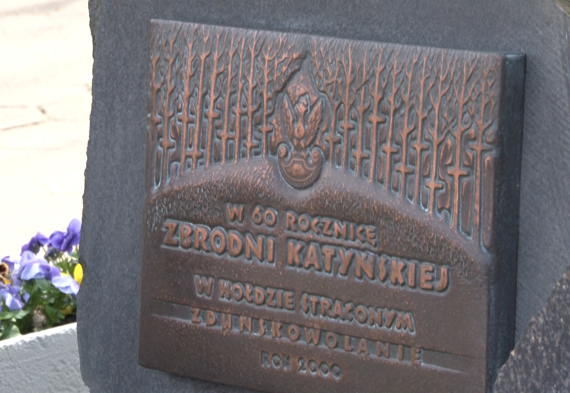 83. rocznica mordu katyńskiego. Uroczystości w Łodzi i regionie [ZDJĘCIA]