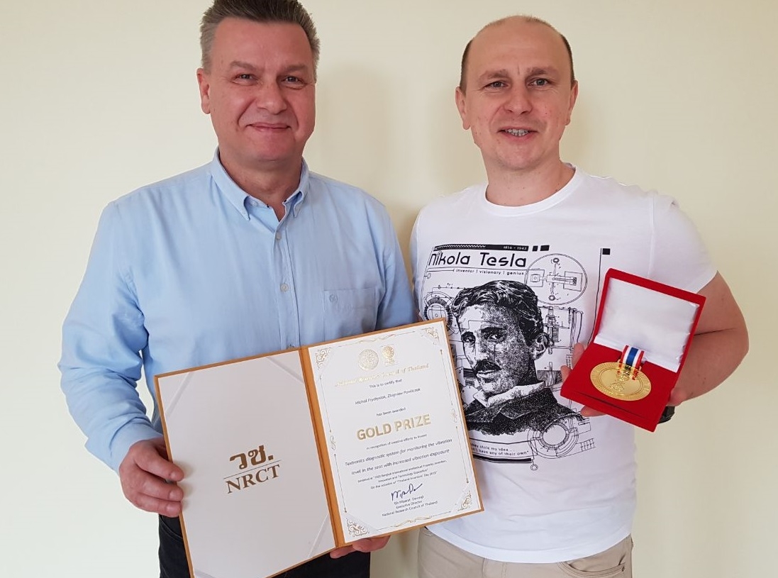Tekstroniczne fotele w pojazdach - złoty medal dla naukowców Politechniki Łódzkiej